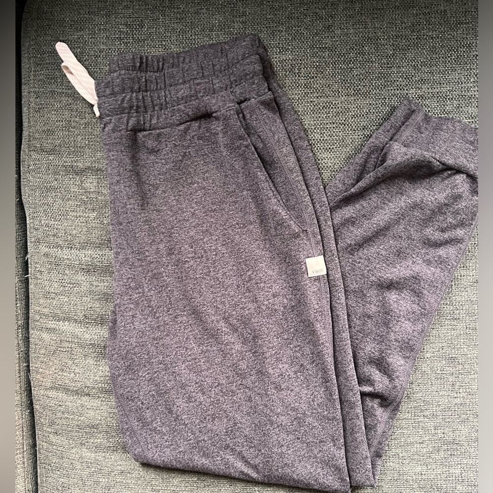 Performance Jogger - image 2